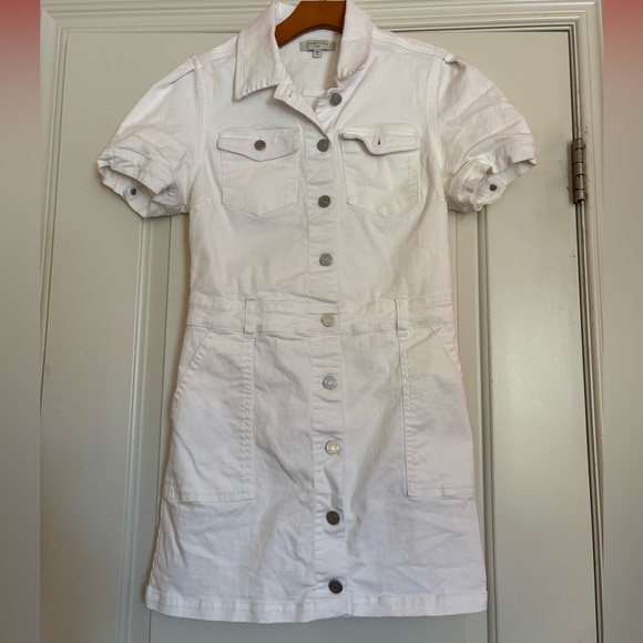 Habitual Dresses & Skirts - HABITUAL White Denim Button-Up Short Sleeve Dress. Size Medium.